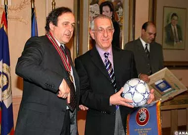 kaklamanis platini