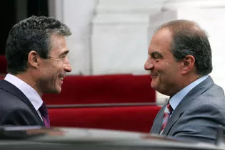 caramanlis rasmussen