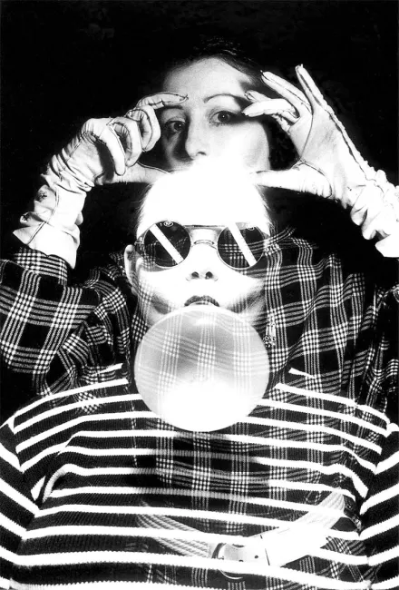 Maria Klonaris &amp; Katerina Thomadaki dans Tri-X-Pan