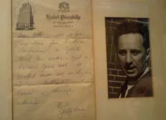 La lettre de sympathie que Jean Cocteau lui avait adressée.